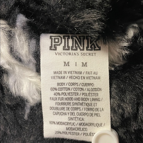 Victoria Secret PINK Hoodies with Plush Lining. - Picture 12 of 16